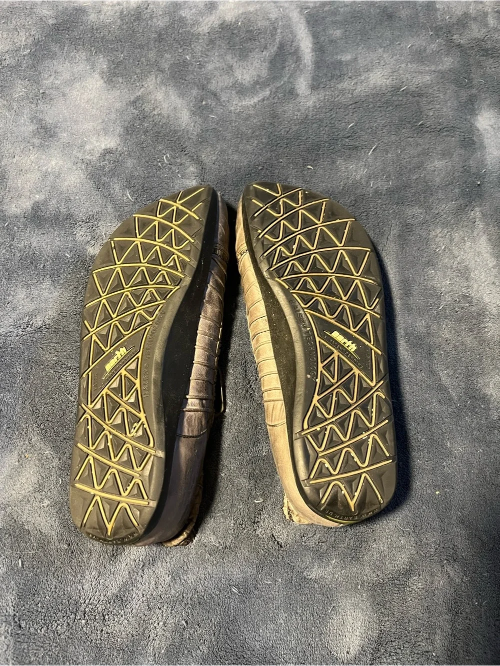 Earth leather upper